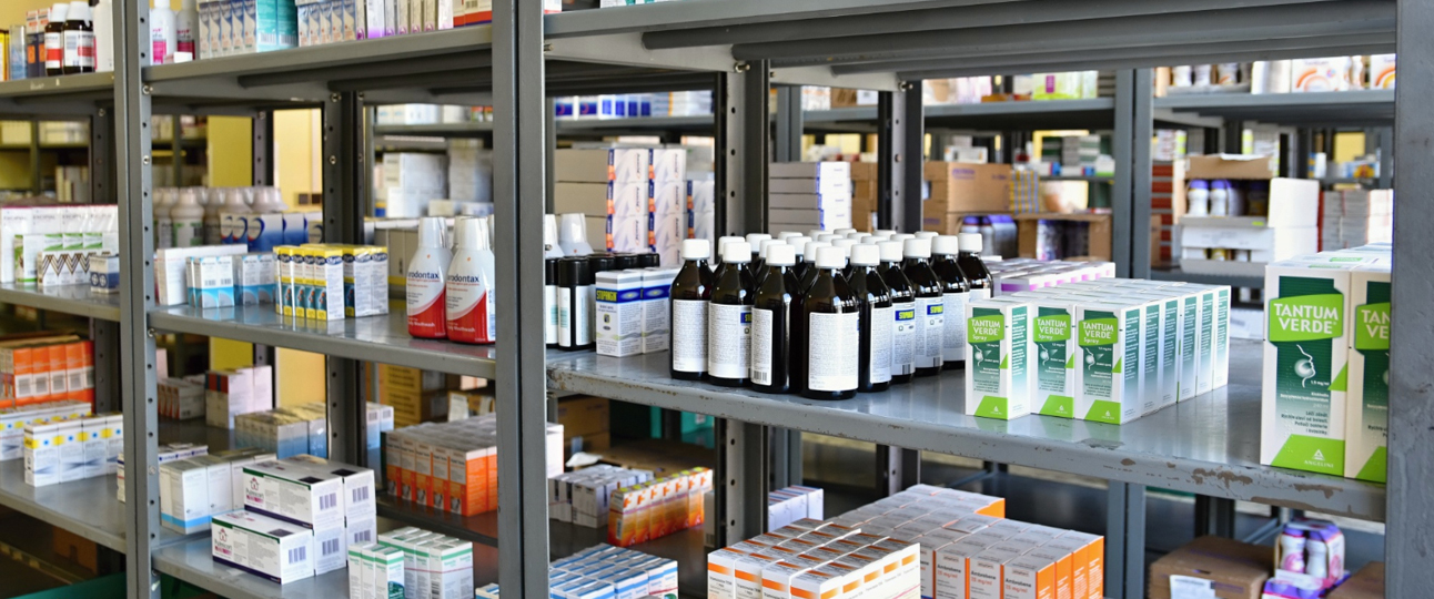 rack-medicamentos